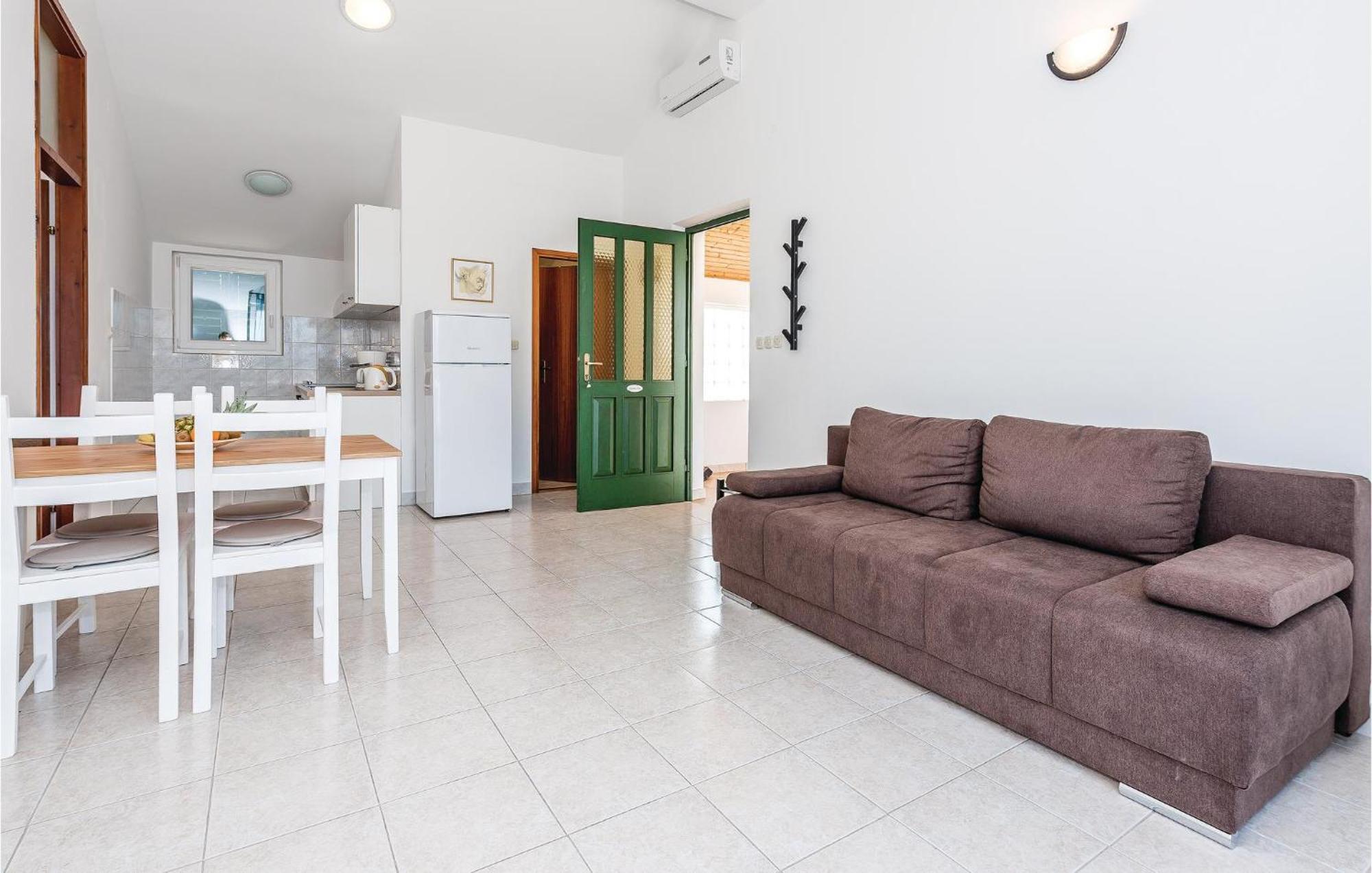 Awesome Apartment In Jezera With Kitchen Экстерьер фото